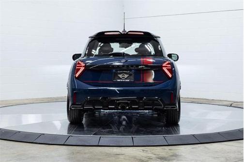 2026 MINI Hardtop Iconic