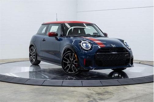 2026 MINI Hardtop Iconic