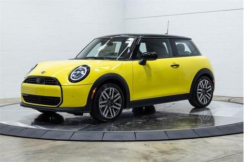 2026 MINI Hardtop Oxford Edition