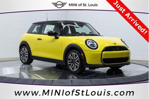 2026 MINI Hardtop Oxford Edition