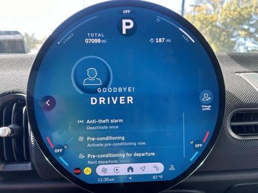 2025 MINI Hardtop Signature Plus