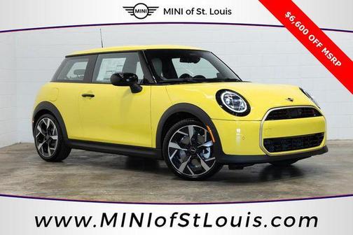 2025 MINI Hardtop Signature Plus