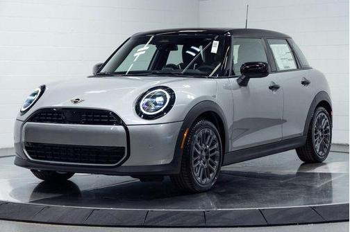 Melting Silver III Metallic 2026 MINI Hardtop Signature Plus