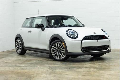 2025 MINI Hardtop Iconic