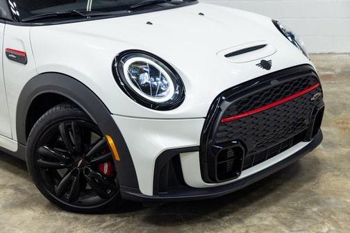 2024 MINI Hardtop Signature