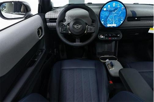 2025 MINI Hardtop Iconic