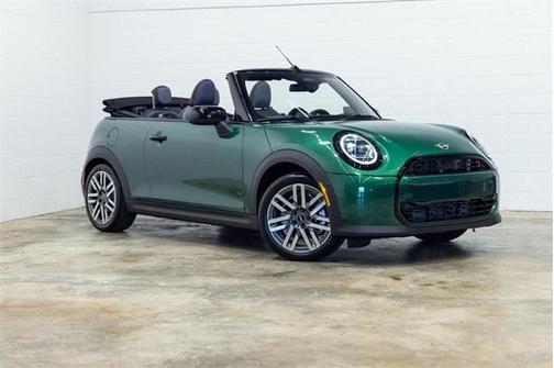 2026 MINI Convertible Signature Plus