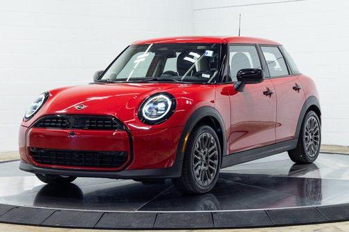 2025 MINI Hardtop Iconic