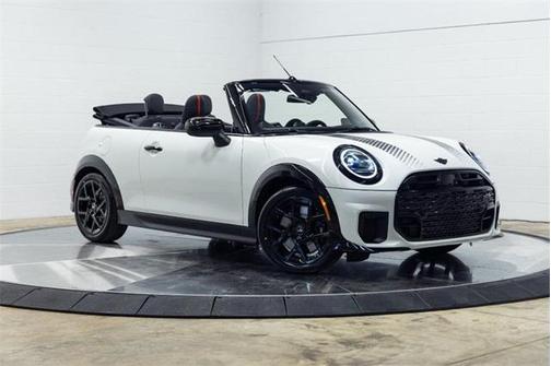 2026 MINI Convertible Iconic