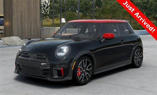 2026 MINI Hardtop Iconic