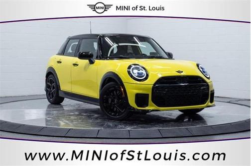 2026 MINI Hardtop Iconic