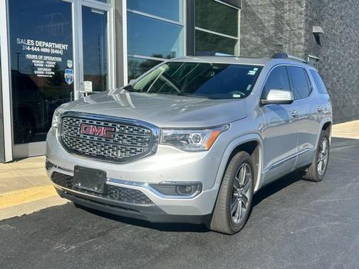 2017 GMC Acadia Denali