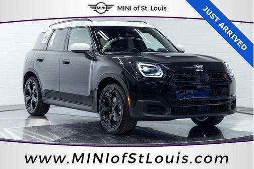 Midnight Black II Metallic 2026 MINI Countryman Cooper S ALL4