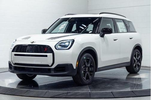 Nanuq White Metallic 2027 MINI Countryman Cooper S ALL4