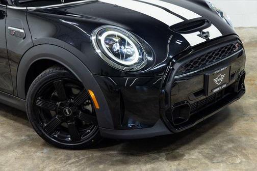 2023 MINI Hardtop Signature