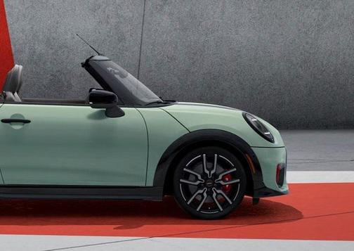 2026 MINI Convertible Iconic