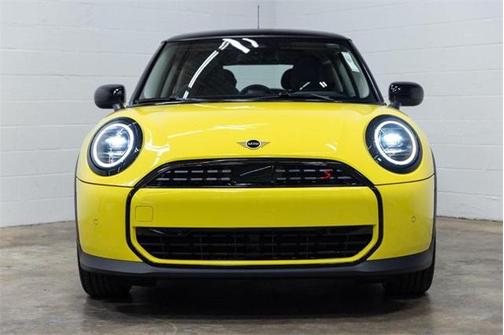 2025 MINI Hardtop Signature Plus