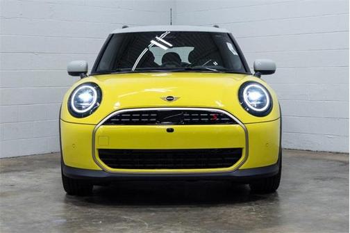 2025 MINI Hardtop Iconic
