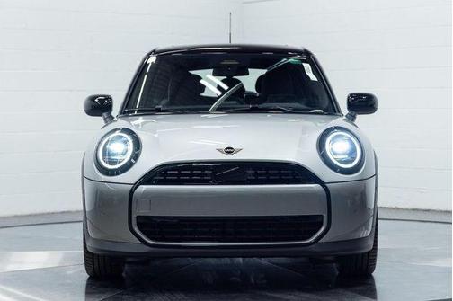 2026 MINI Hardtop Signature Plus