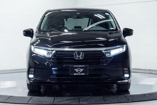 Crystal Black Pearl 2023 Honda Odyssey EX-L