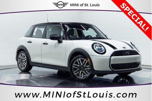 2026 MINI Hardtop Oxford Edition