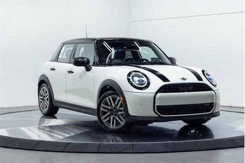 2026 MINI Hardtop Oxford Edition