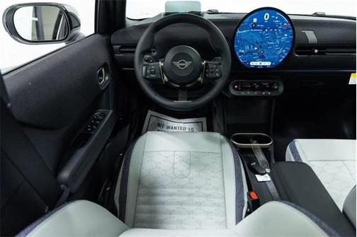 2026 MINI Hardtop Oxford Edition