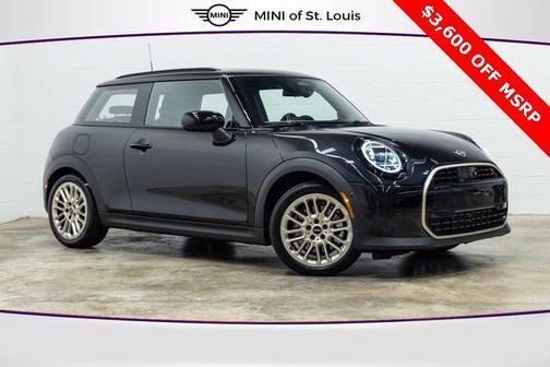 2025 MINI Hardtop Iconic