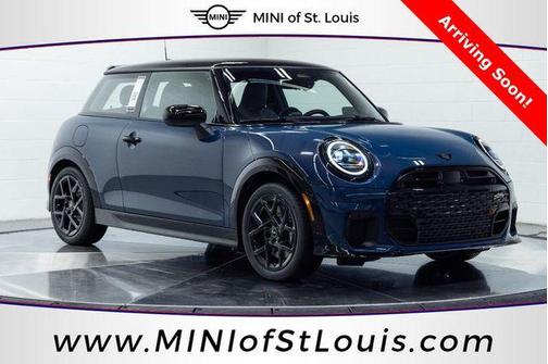 2026 MINI Hardtop Iconic