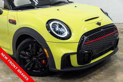 2023 MINI Convertible Iconic