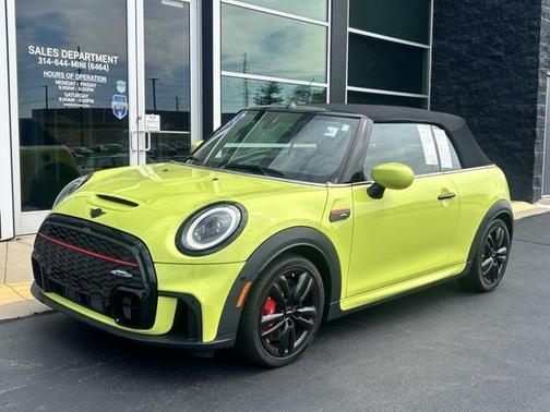 2023 MINI Convertible Iconic