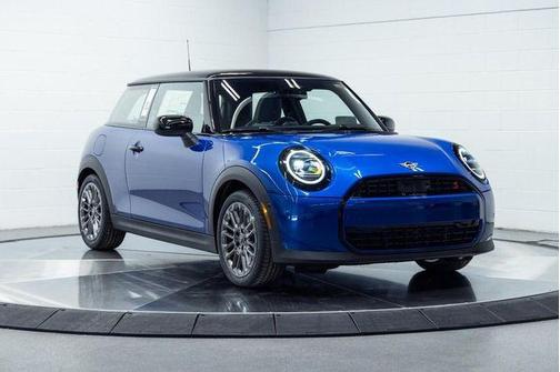2026 MINI Hardtop Signature Plus