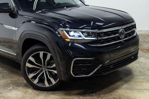 2023 Volkswagen Atlas Cross Sport 3.6L V6 SEL Premium R-Line