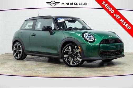 2025 MINI Hardtop Iconic