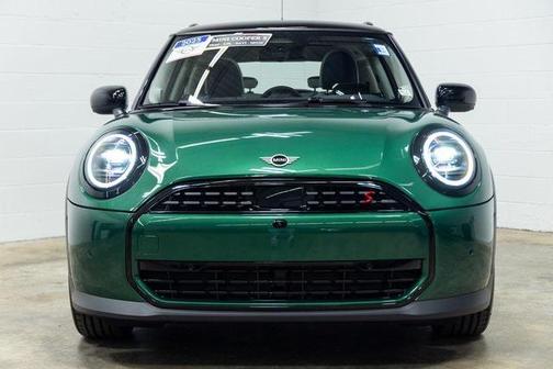 2025 MINI Hardtop Iconic