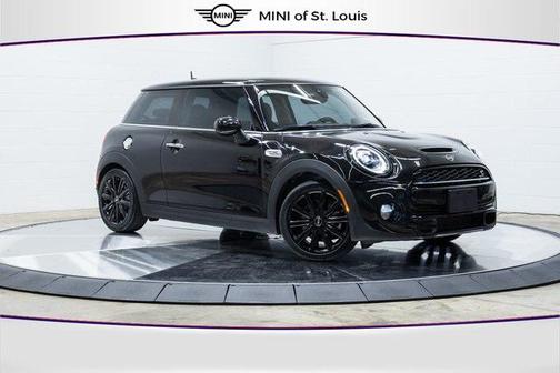 2019 MINI Hardtop Iconic