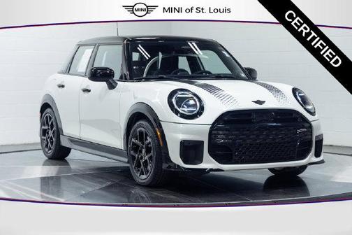 White Metallic 2026 MINI Hardtop Iconic
