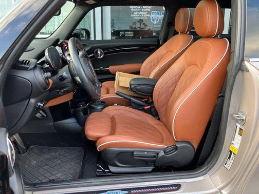 Gray Metallic 2023 MINI Hardtop Iconic