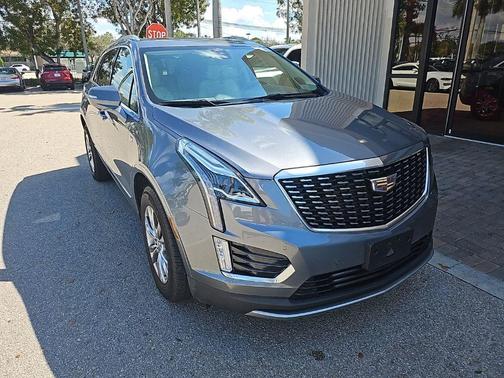 2020 Cadillac XT5 Premium Luxury