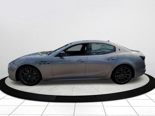2022 Maserati Ghibli Modena Q4