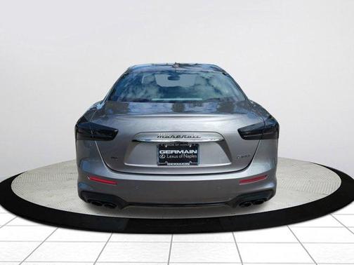 2022 Maserati Ghibli Modena Q4
