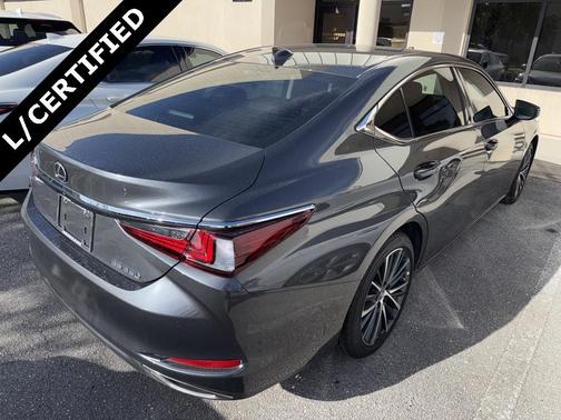 2025 Lexus ES 350 Base