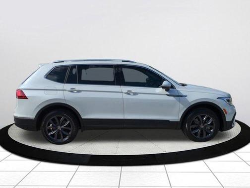 2023 Volkswagen Tiguan 2.0T SE 4MOTION