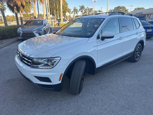 2021 Volkswagen Tiguan 2.0T SE
