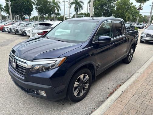 Obsidian Blue Pearl 2017 Honda Ridgeline RTL