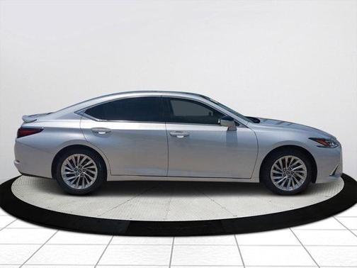 2021 Lexus ES 350 Ultra Luxury