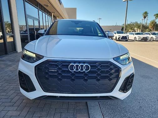 2025 Audi Q5 45 S line Premium