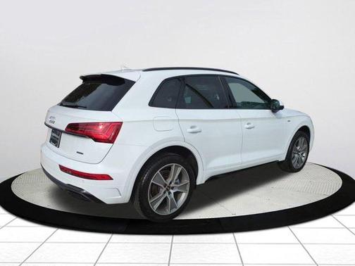 2025 Audi Q5 45 S line Premium