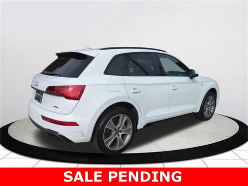 2025 Audi Q5 45 S line Premium