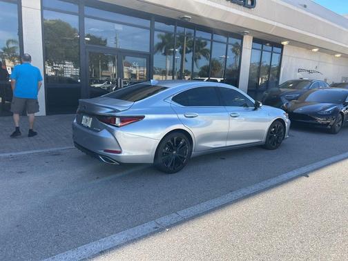 2023 Lexus ES 350 F Sport